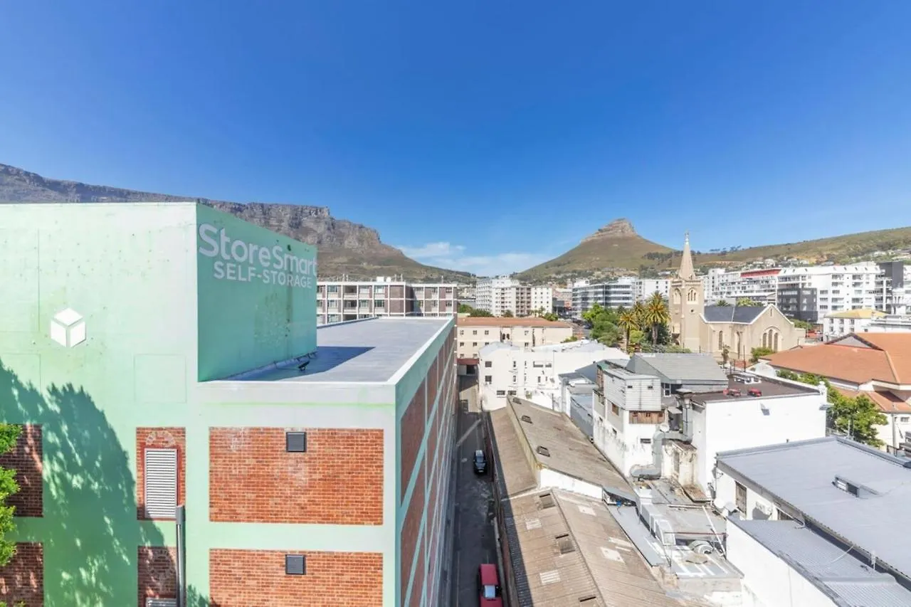 Modern Tranquil Studio Apartment Cape Town Cbd! 0*,  South Africa